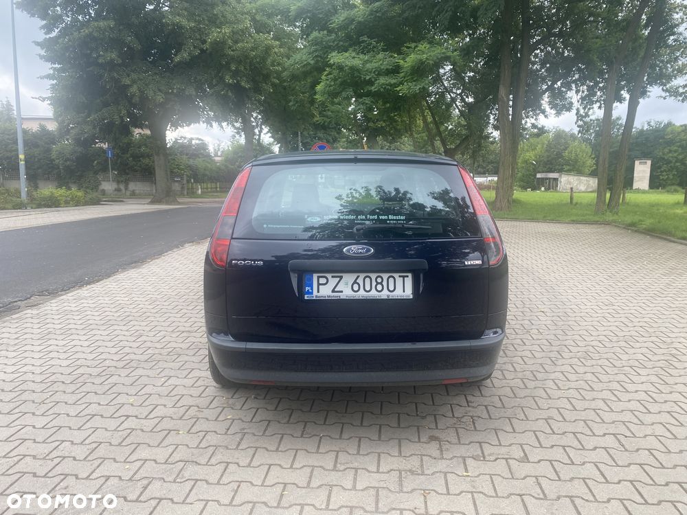 Ford Focus 1.6 TDCi Ambiente - 6