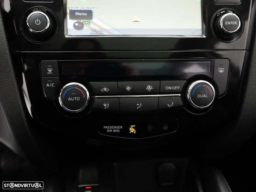 Nissan Qashqai 1.5 dCi N-Connecta - 18