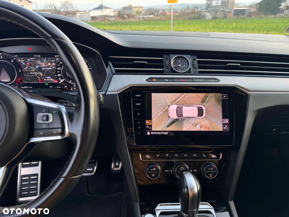 Volkswagen Arteon 2.0 TDI SCR R-Line DSG - 26