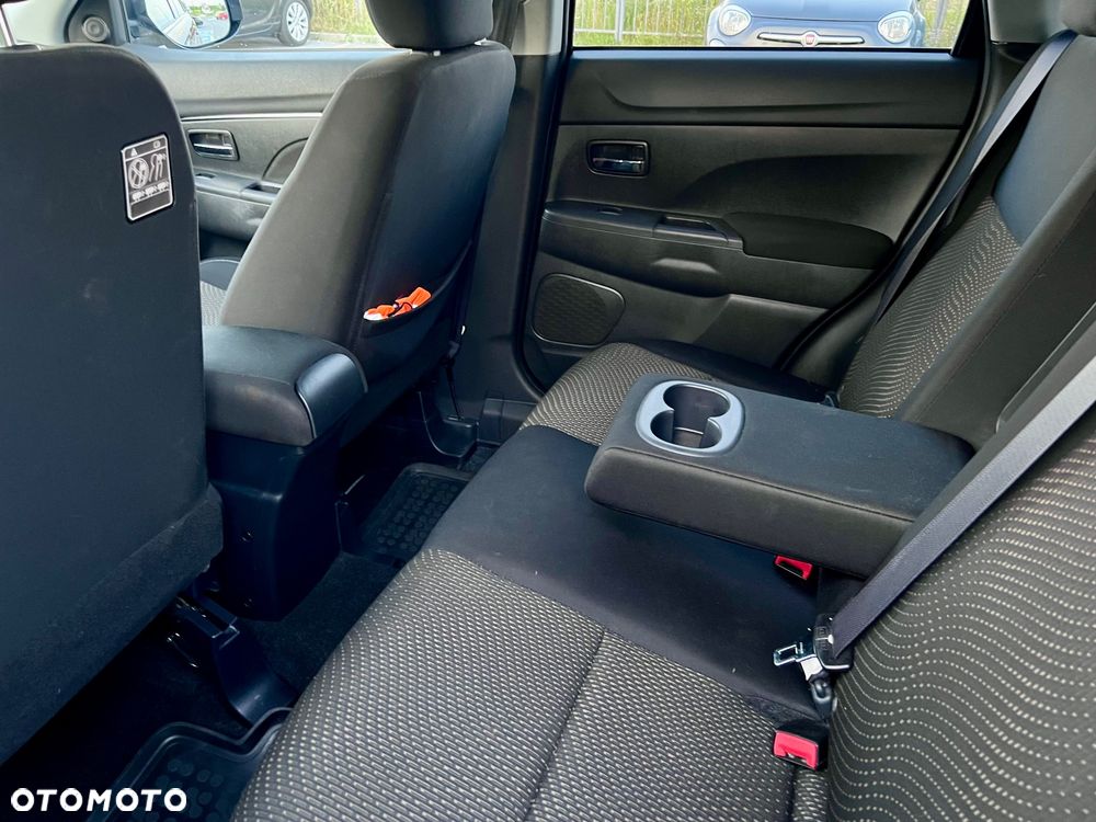 Mitsubishi ASX 1.6 Invite - 13