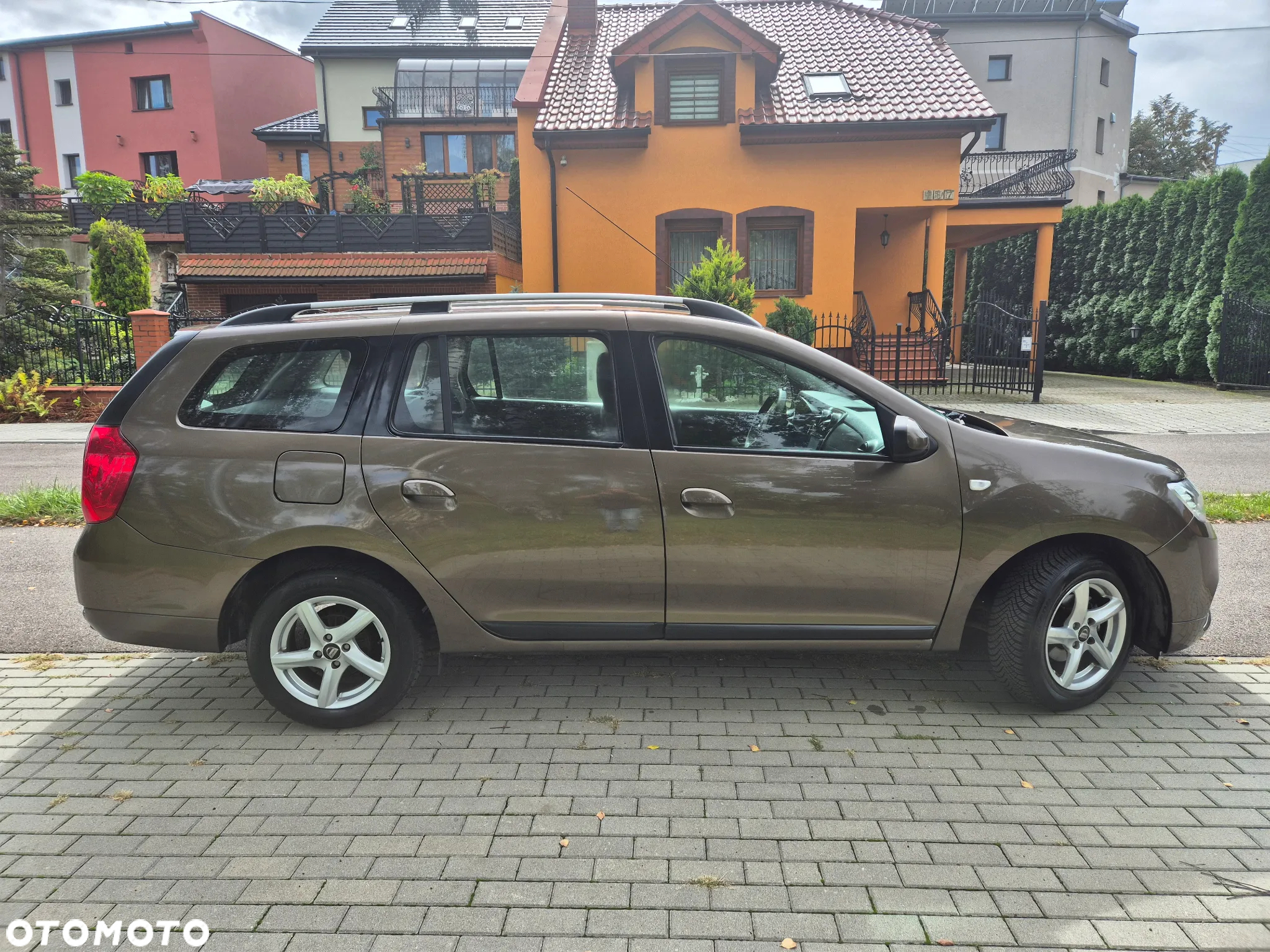 Dacia Logan MCV SCe 75 Laureate - 8