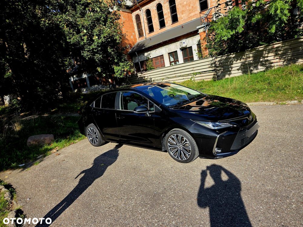 Toyota Corolla - 3