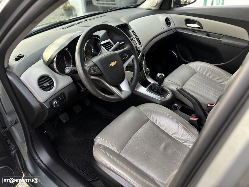 Chevrolet Cruze - 7