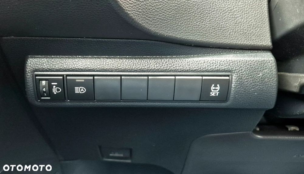 Toyota Corolla 1.6 Comfort MS - 27