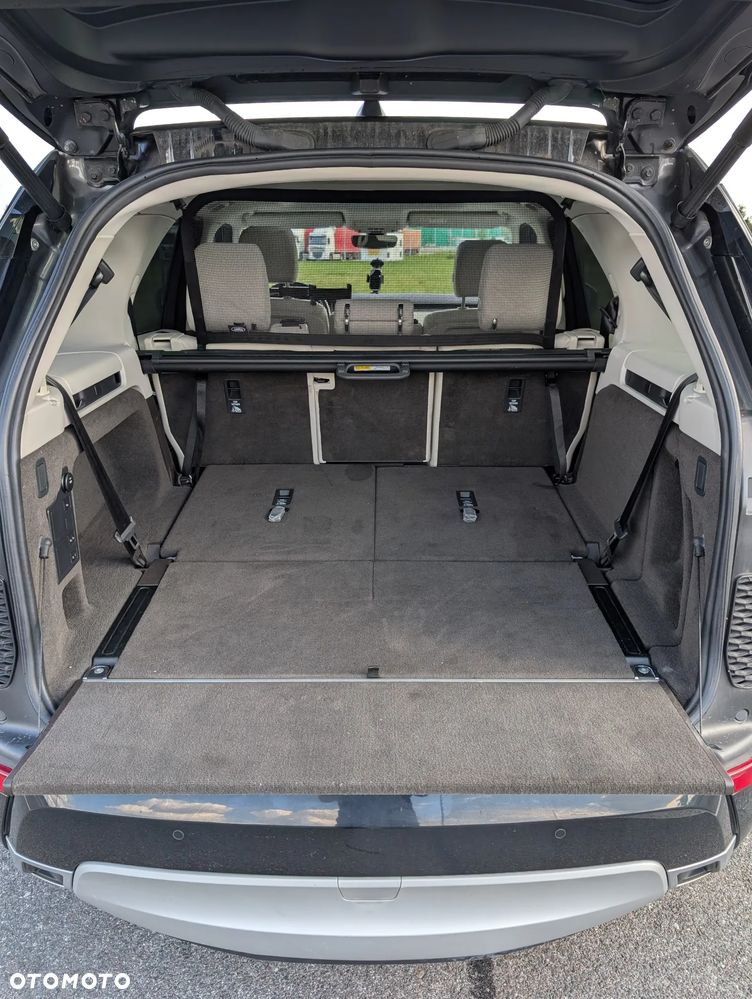 Land Rover Discovery 3.0 Si6 HSE - 19