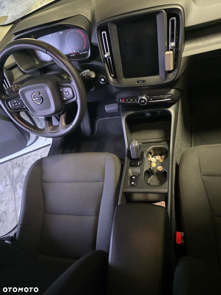 Volvo XC 40 T3 - 19