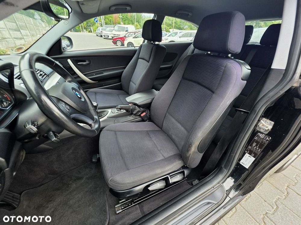 BMW Seria 1 118d - 10