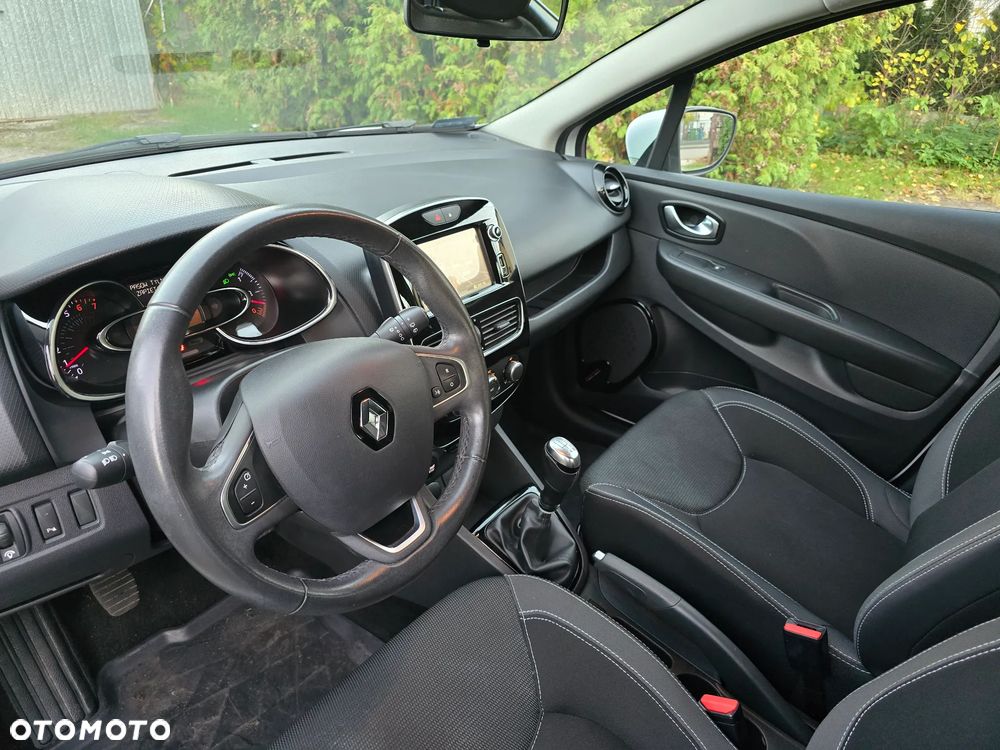 Renault Clio 1.2 16V Limited - 8
