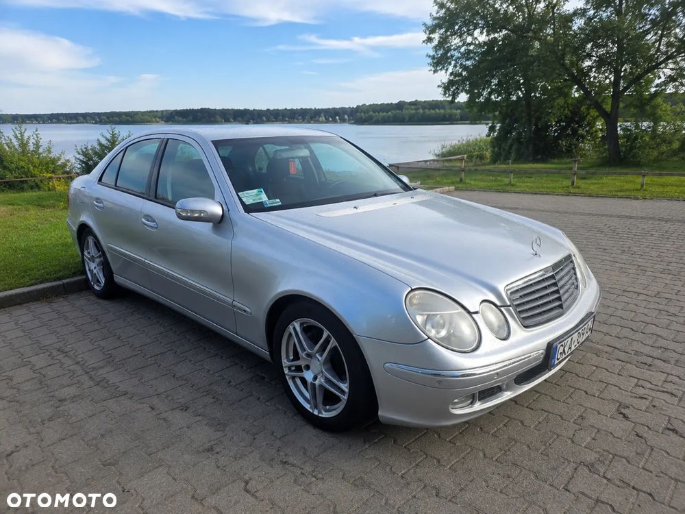 Mercedes-Benz Klasa E - 2