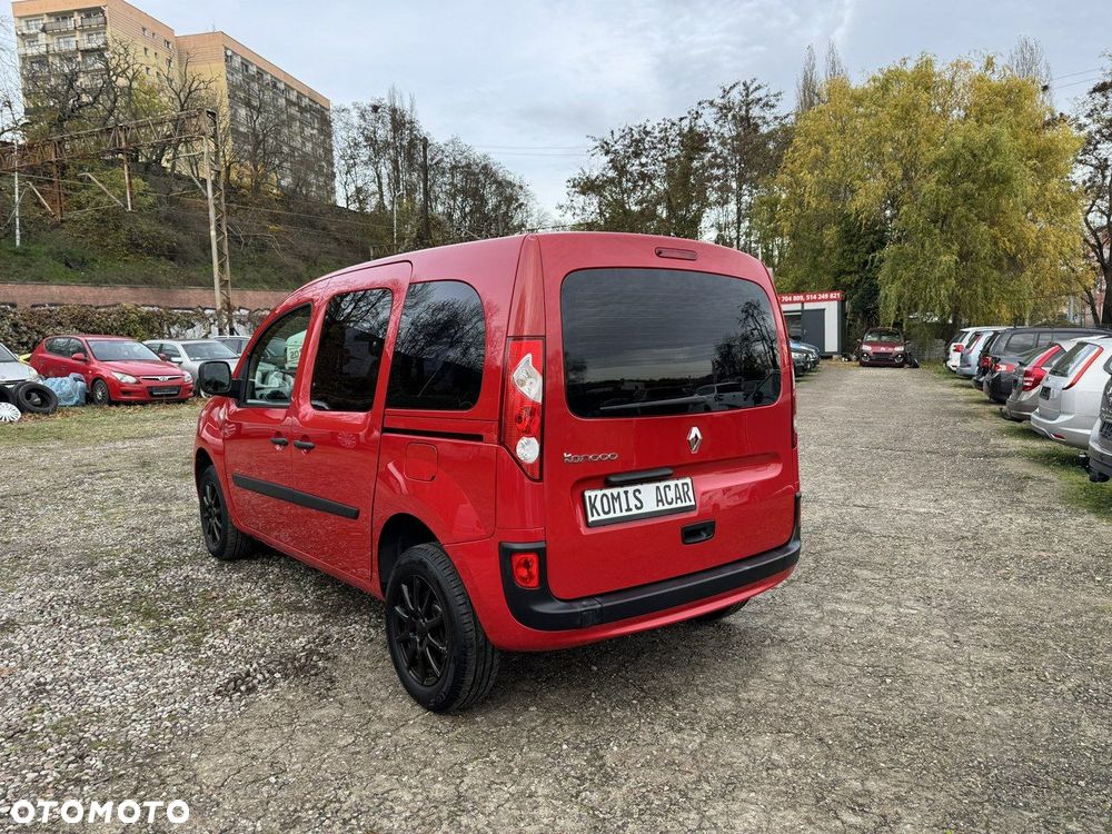 Renault Kangoo 1.6 8V 90 Happy Family - 4