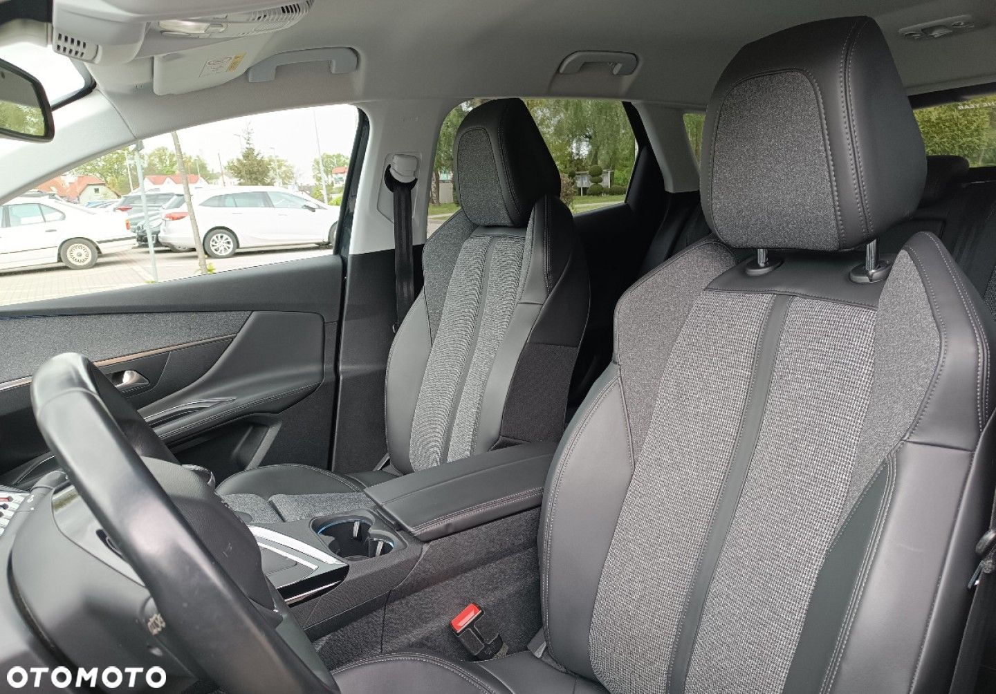 Peugeot 3008 - 22