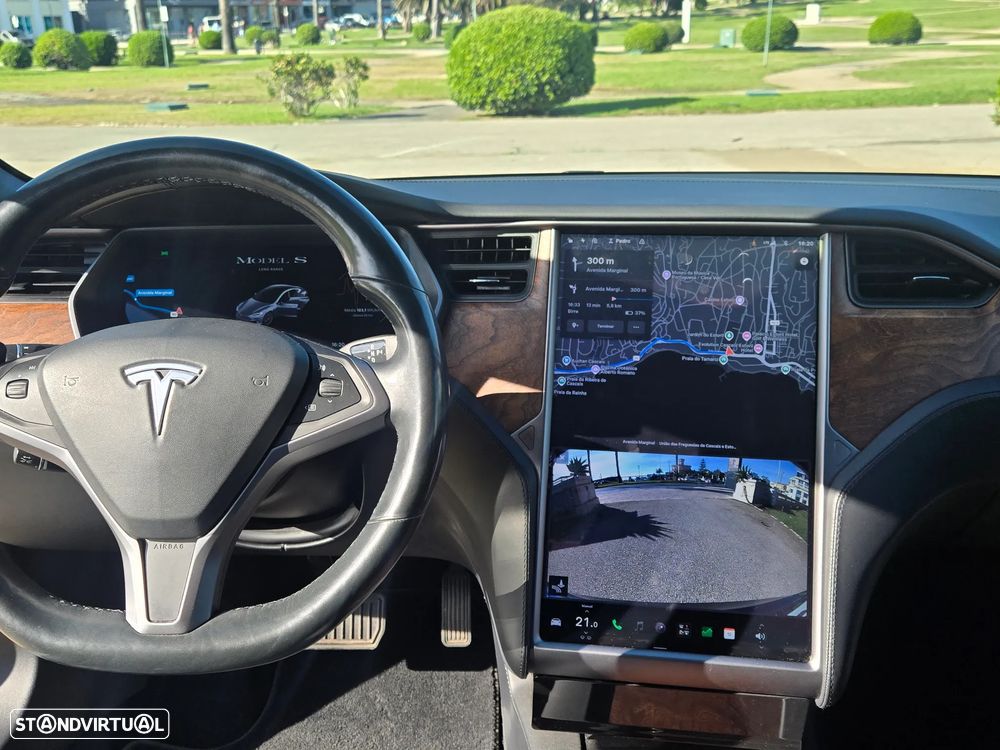 Tesla Model S Long Range — fotografia 13