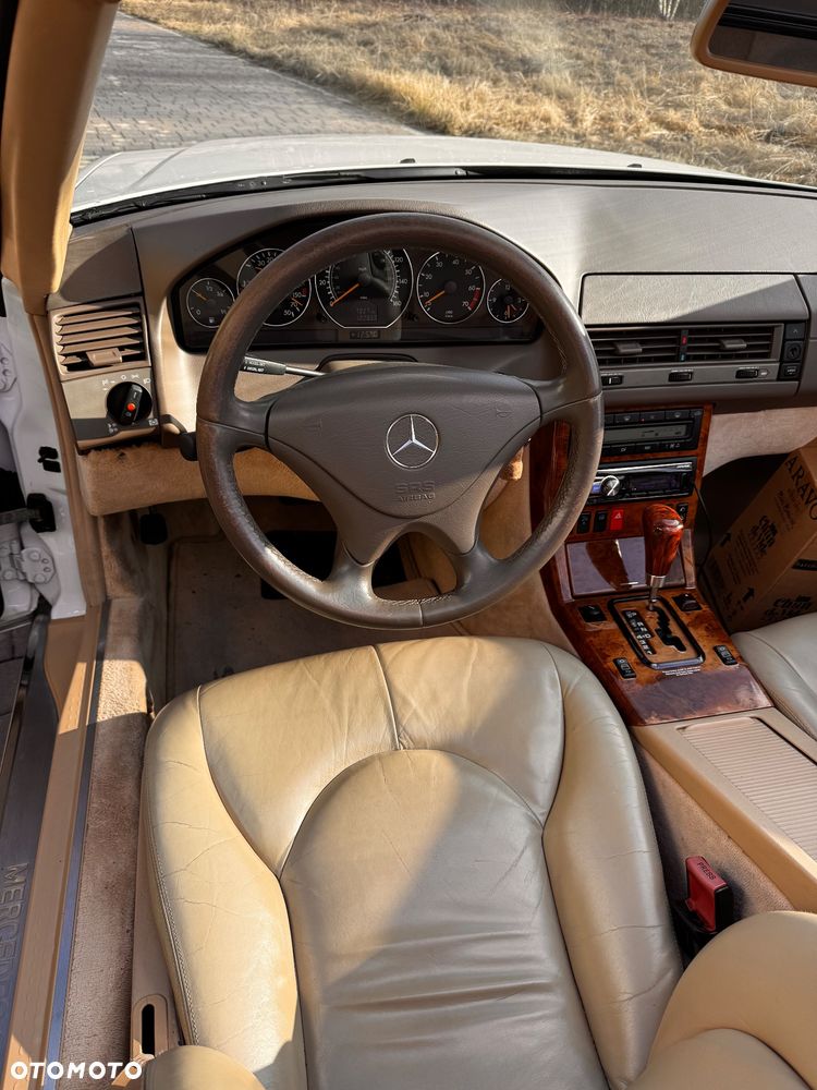 Mercedes-Benz SL - 9