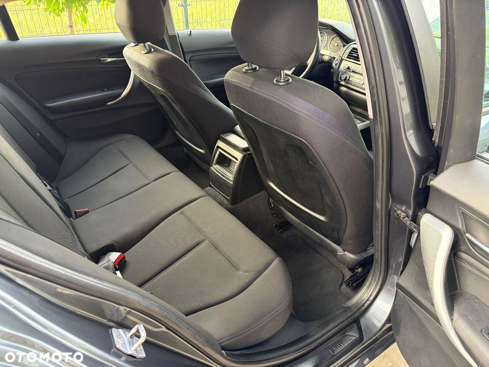 BMW Seria 1 116i Sport Line - 18