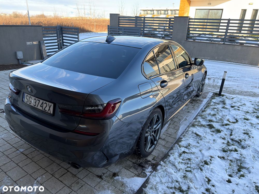 BMW Seria 3 330i M Sport sport - 2