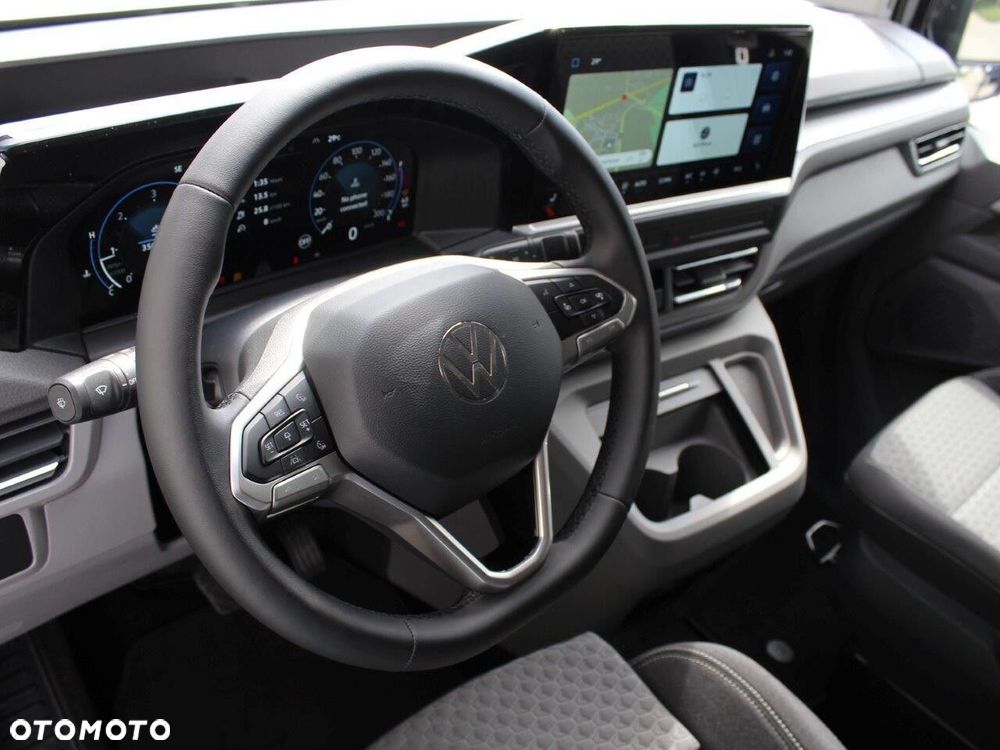 Volkswagen Caravelle - 14