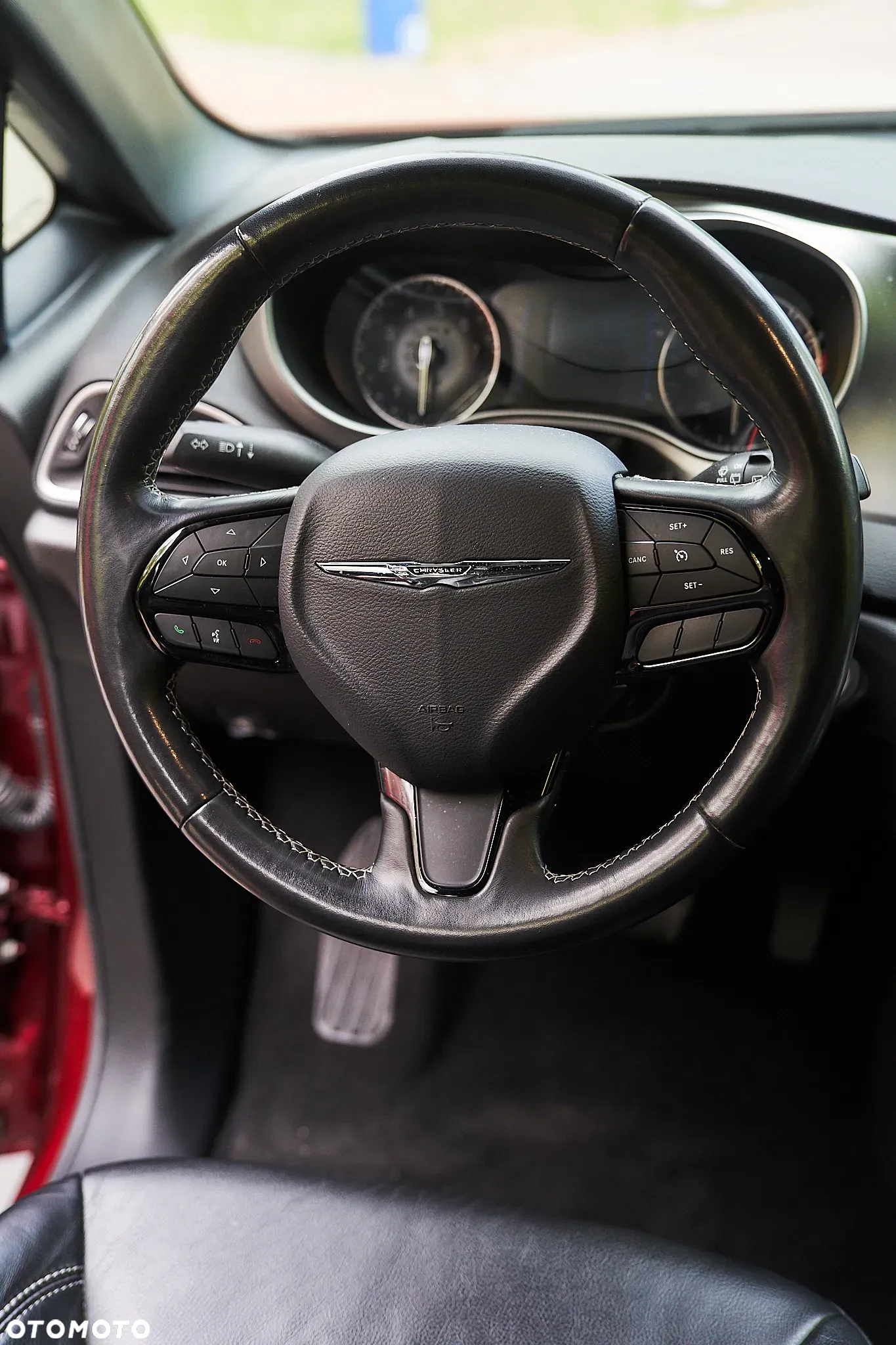 Chrysler Pacifica - 14