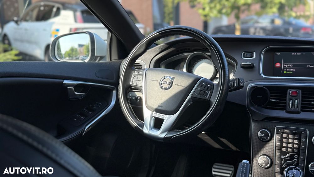 Volvo V40 T3 Aut. Inscription - 25