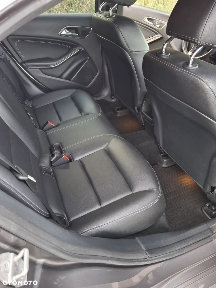 Mercedes-Benz CLA - 29