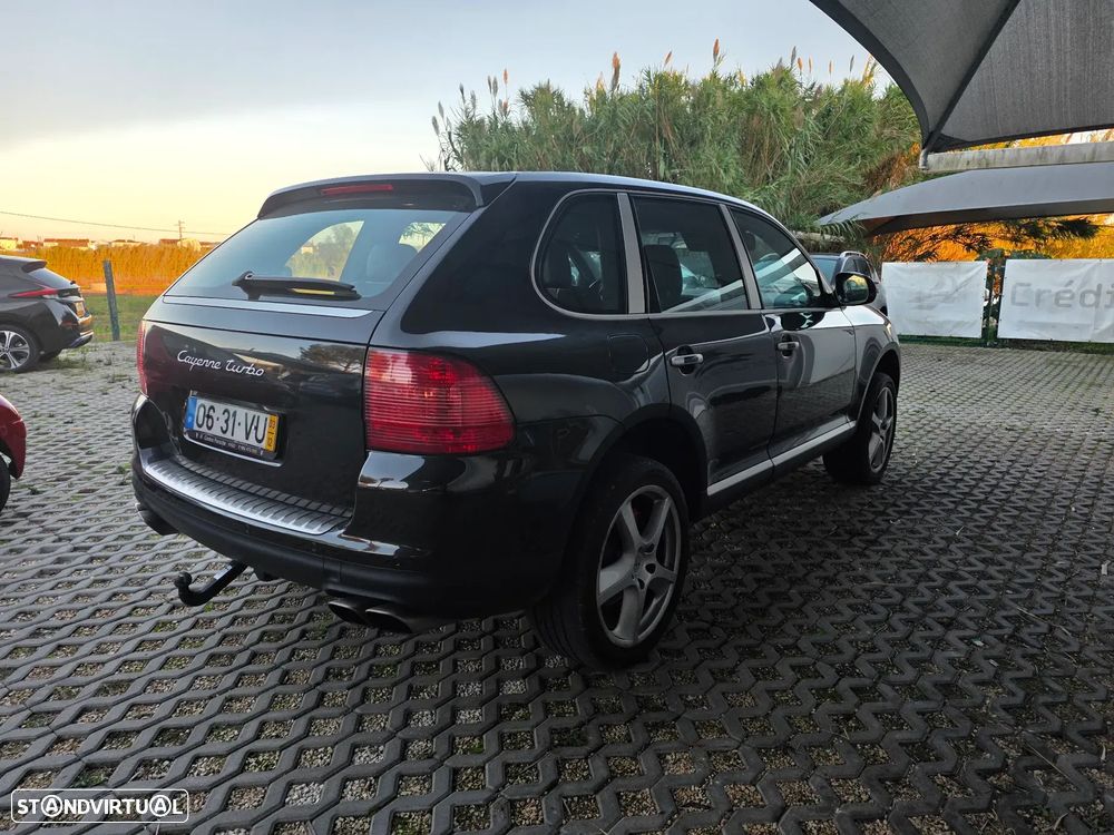 Porsche Cayenne Turbo - 7