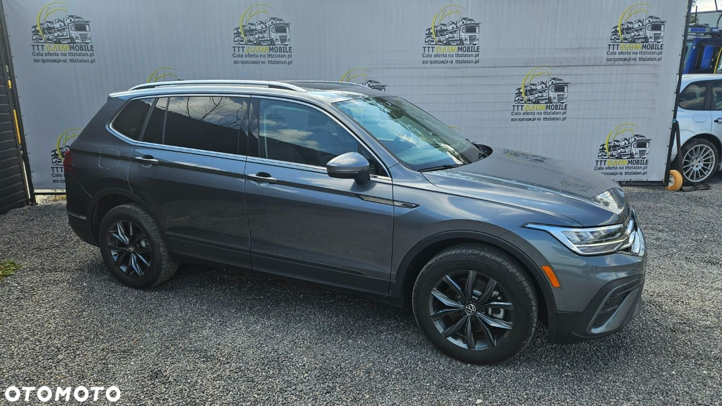 Volkswagen Tiguan - 10