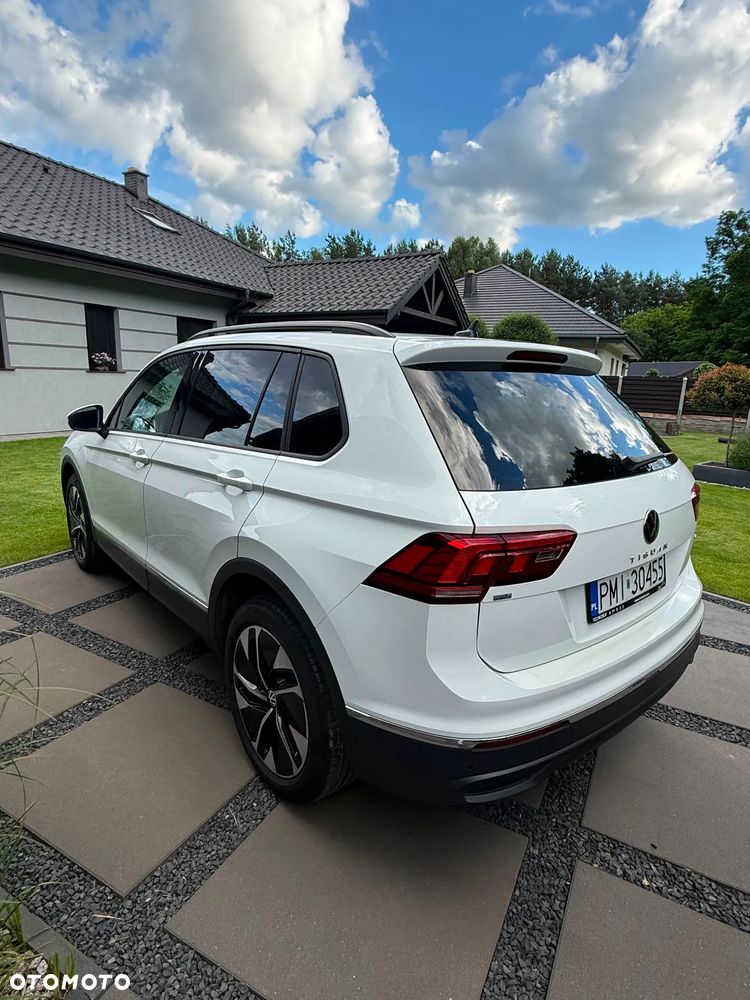 Volkswagen Tiguan - 9
