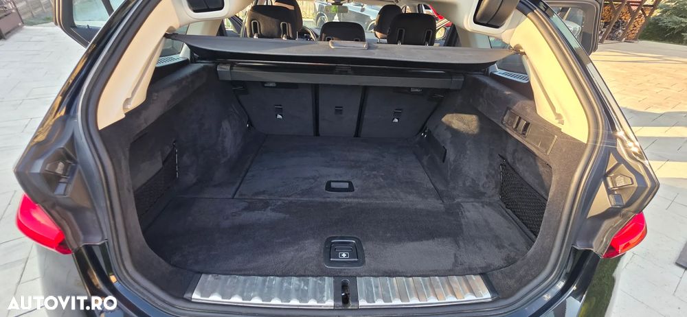 BMW Seria 3 318d Aut. Edition M Sport Shadow - 20