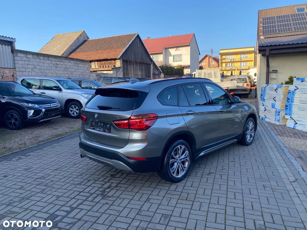 BMW X1 - 4