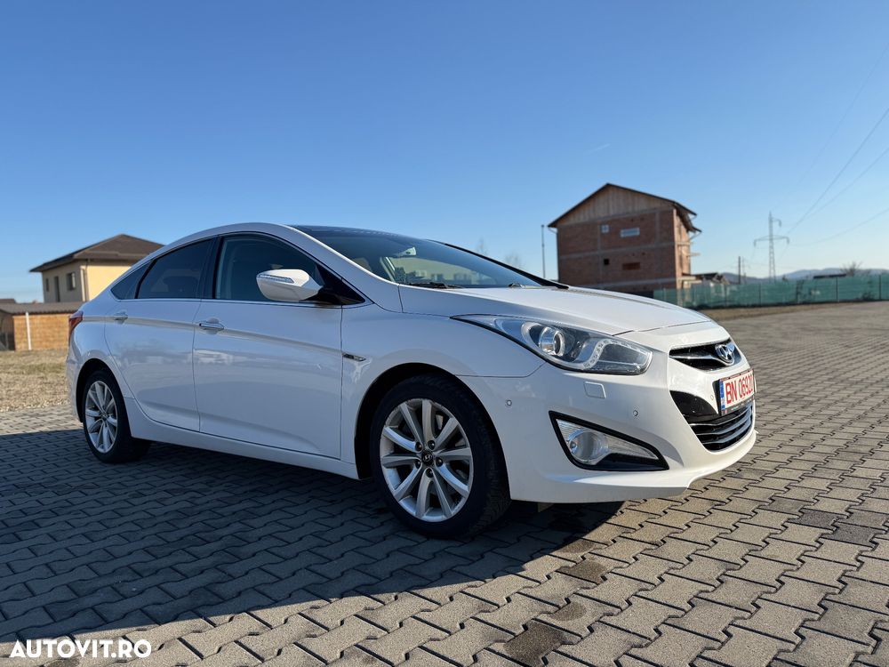 Hyundai i40 i40cw 2.0 Premium - 22