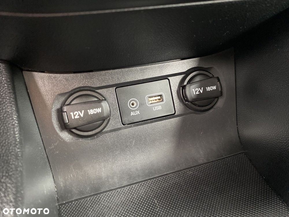 Hyundai i20 - 25
