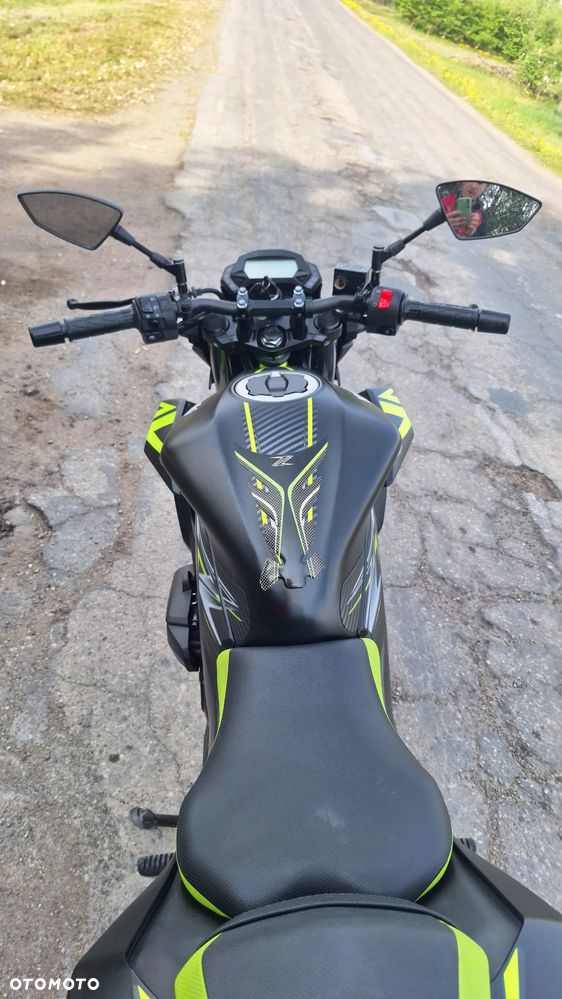 Kawasaki Z - 18