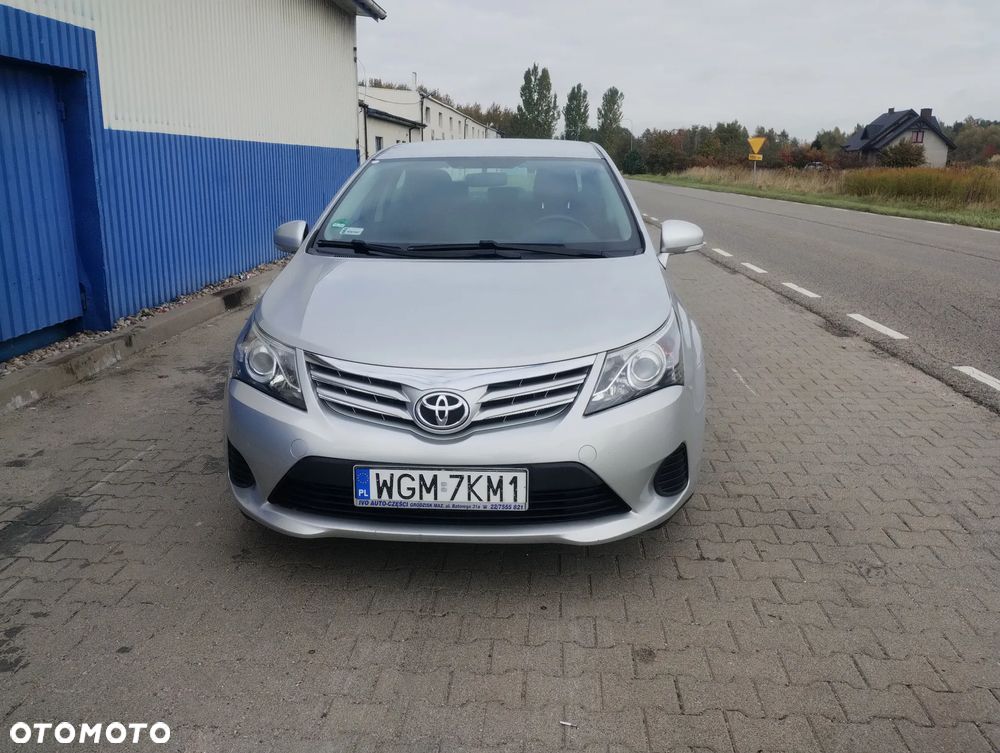 Toyota Avensis 2.0 D-4D Sol - 5