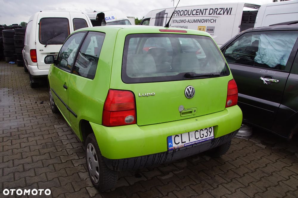 Auto na części - Volkswagen Lupo 1.0 MPI 50 KM ALL DKG LR6A 1998R Silnik Skrzynia Drzwi Maska Błotnik Zderzak Klapa Lampa Lusterko Klamka Szyba Deska Kokpit Sterownik Moduł Czujnik Licznik Panel Kierownica - 3