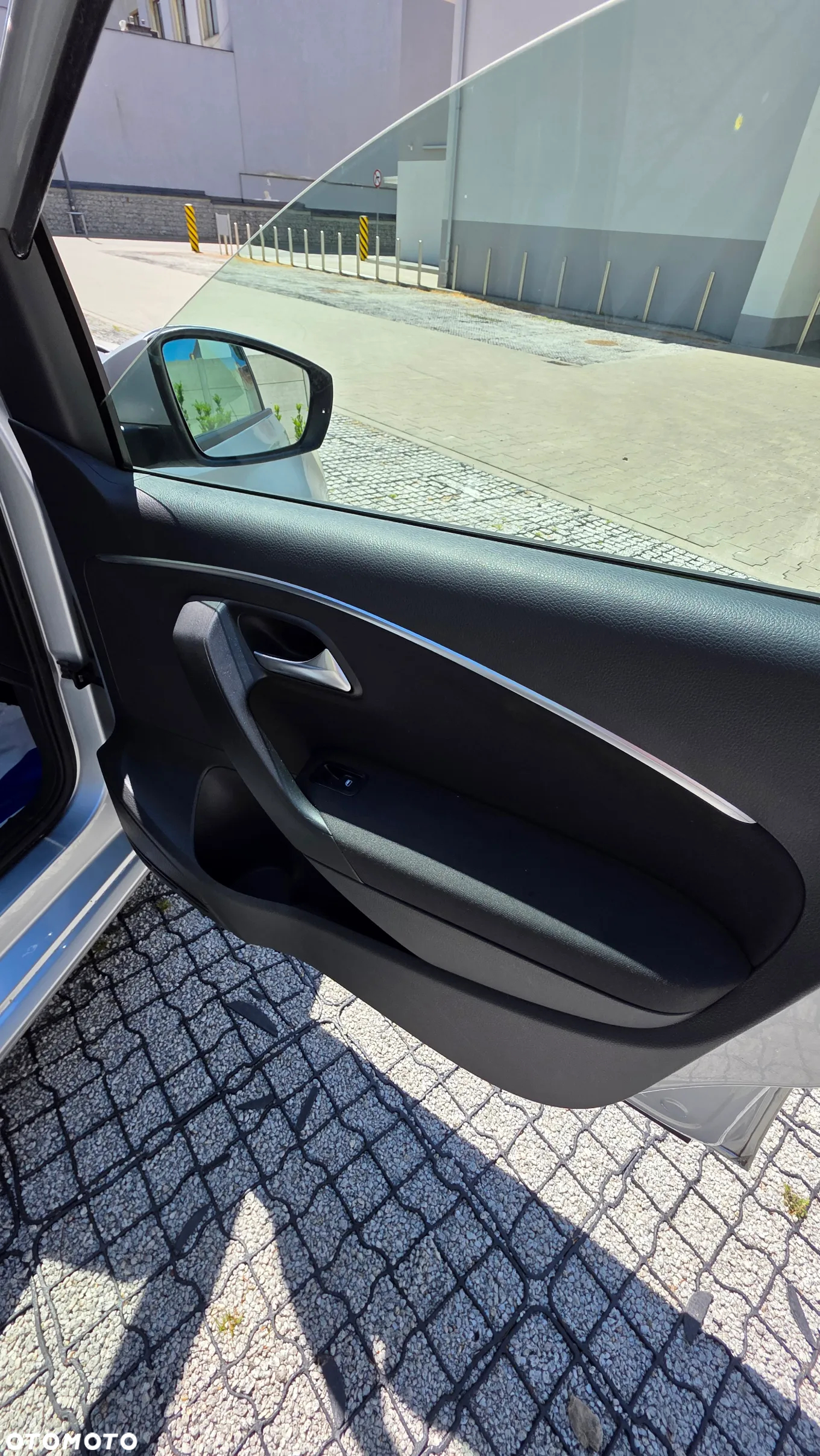 Volkswagen Polo - 8