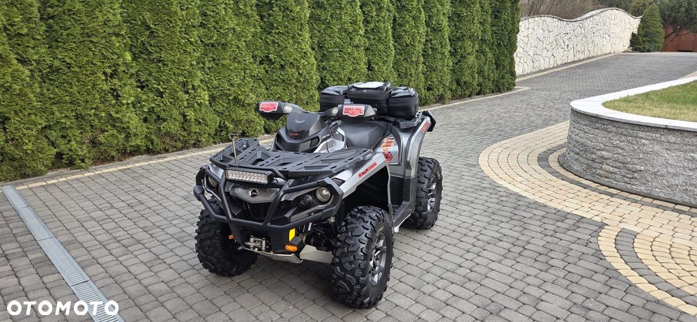 Can-Am Outlander - 1