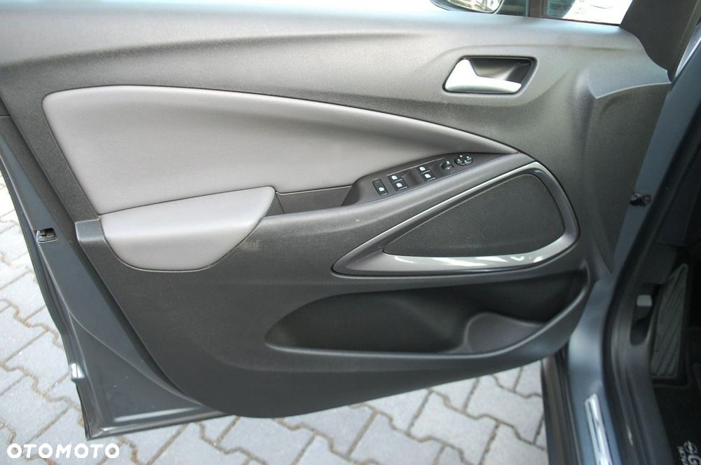 Opel Crossland X - 29
