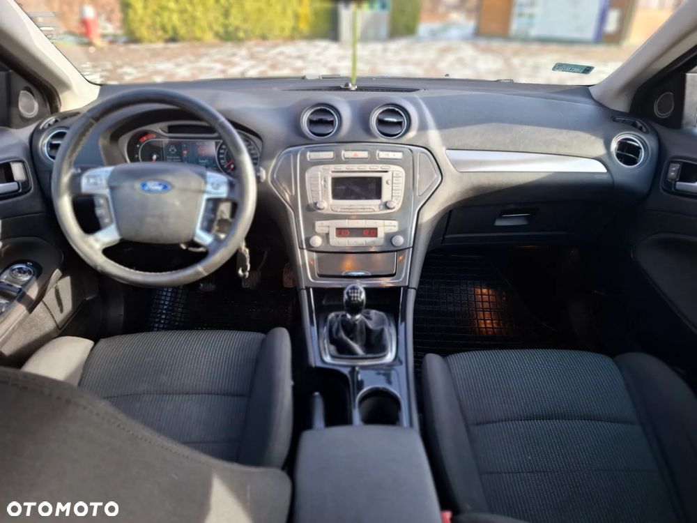 Ford Mondeo 1.8 TDCi Gold X - 9