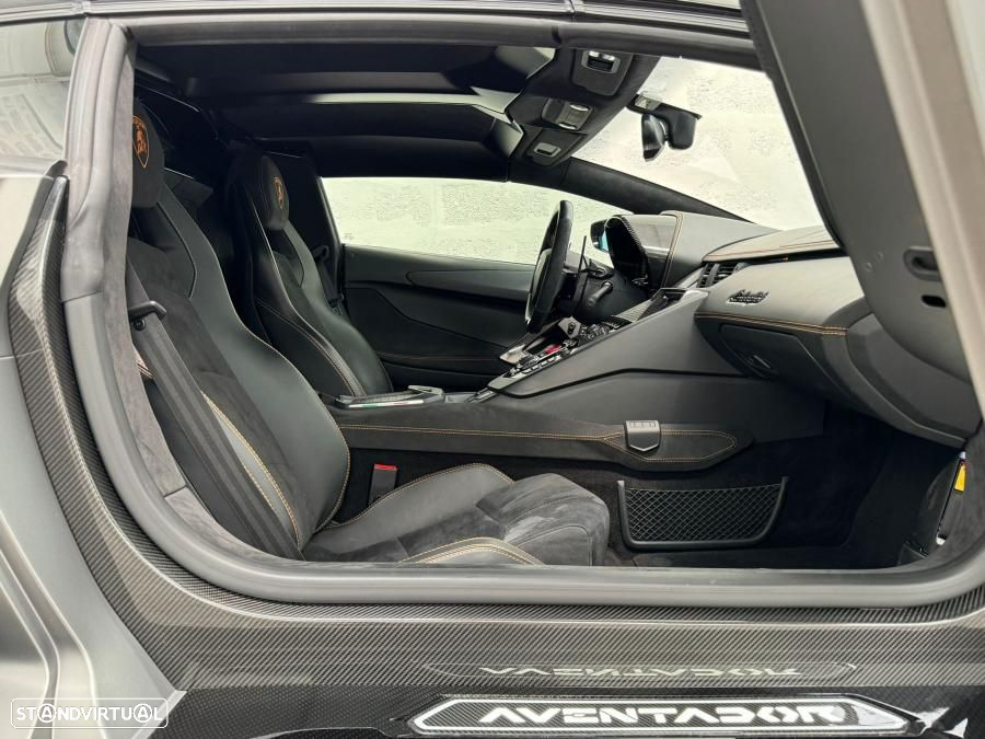Lamborghini Aventador S - 22