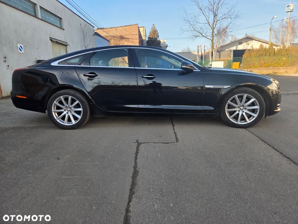 Jaguar XJ 3.0 V6 S Portfolio - 11