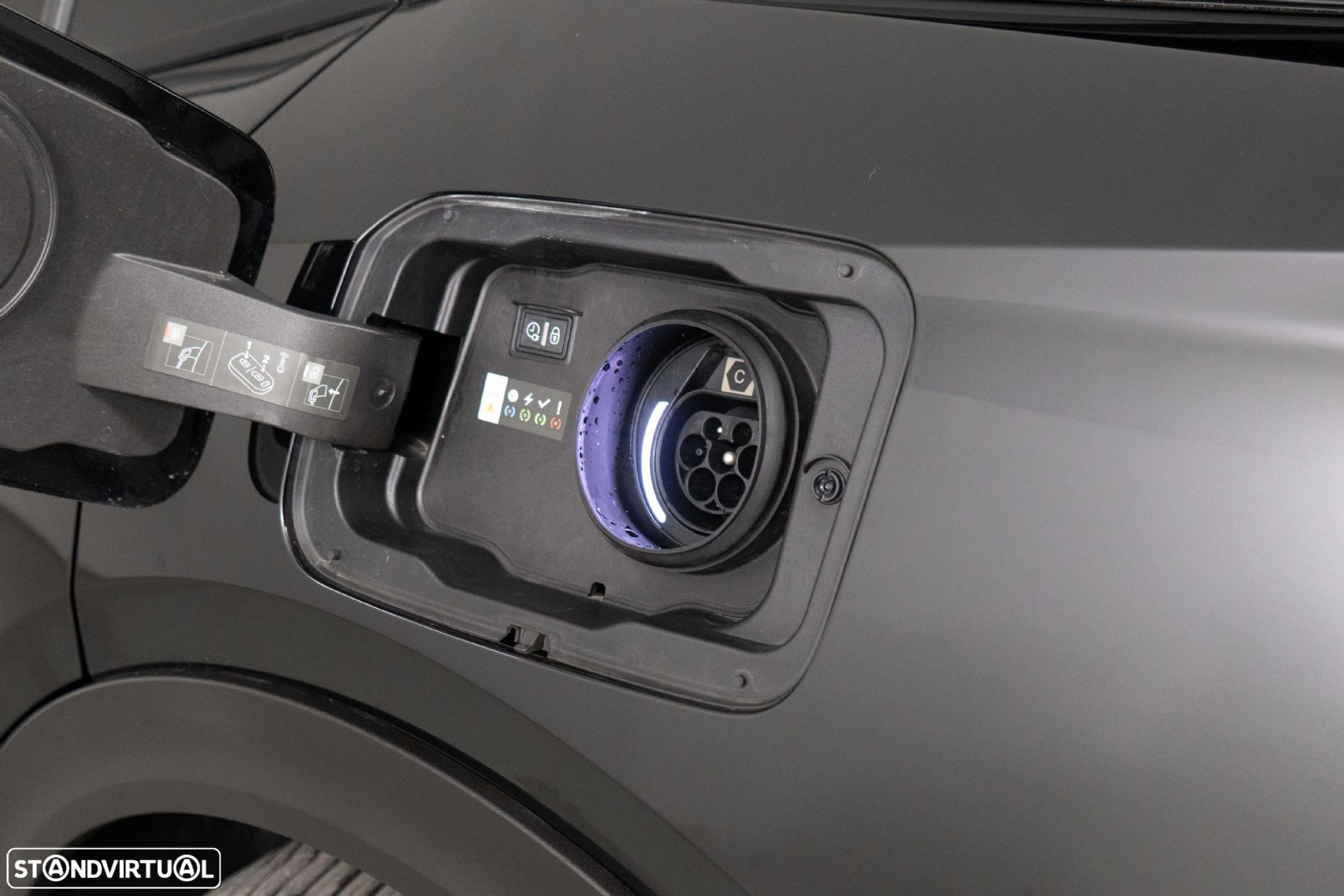 Peugeot 408 1.6 Hybrid GT e-EAT8 - 16