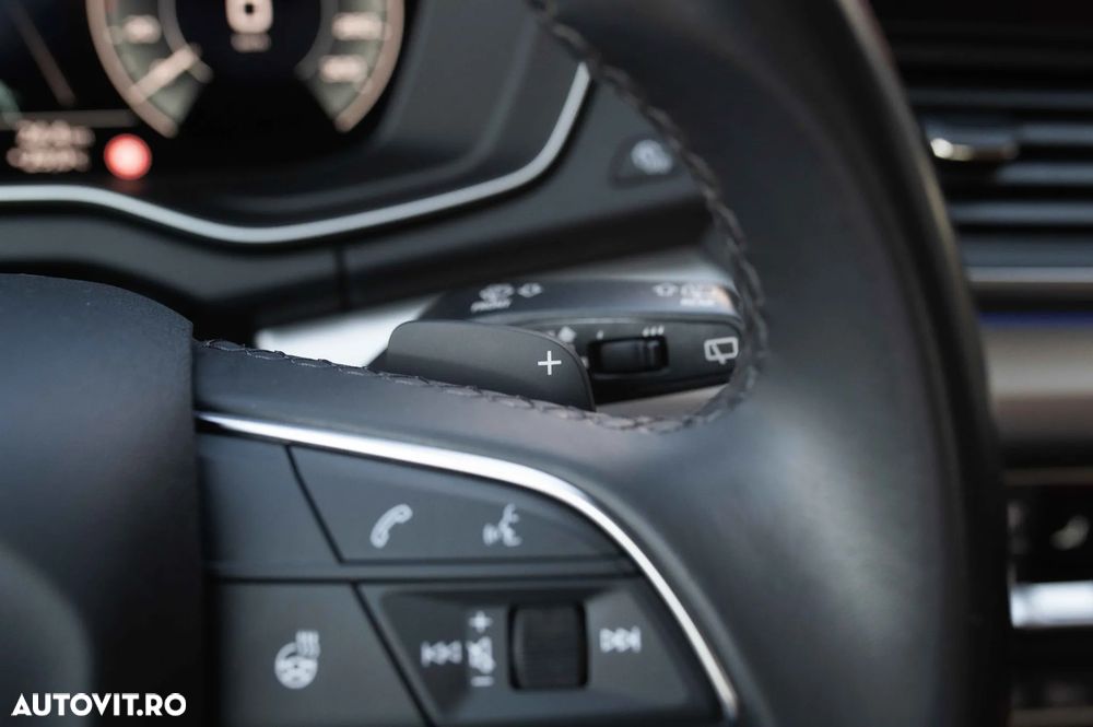Audi Q5 50 TFSIe quattro S tronic advanced - 24
