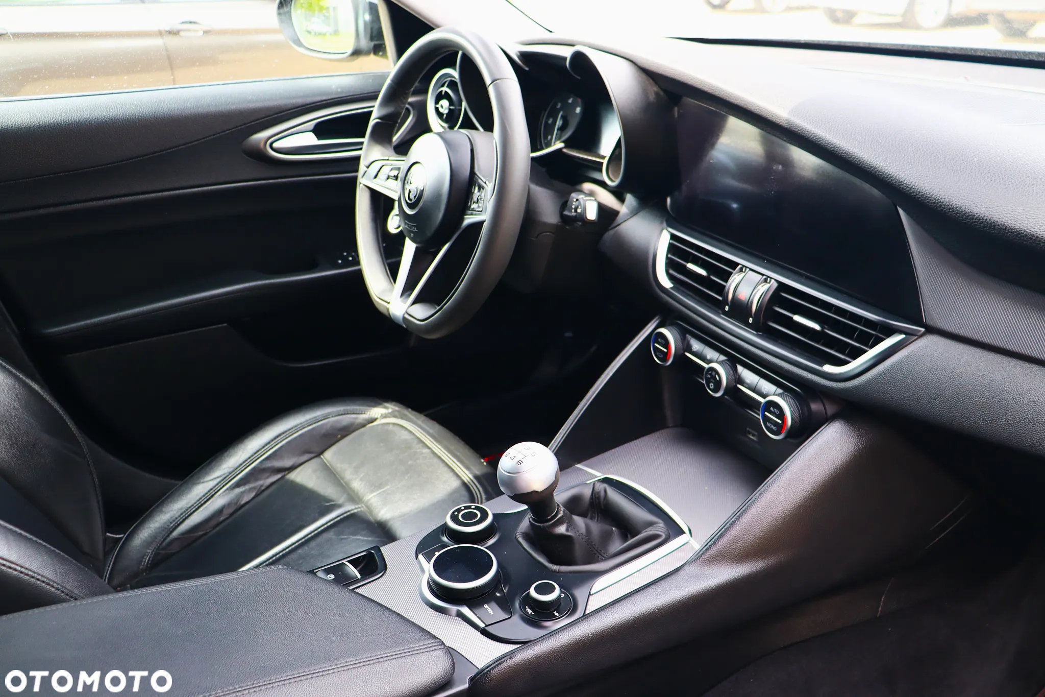 Alfa Romeo Giulia 2.2 D Turbo Super - 8
