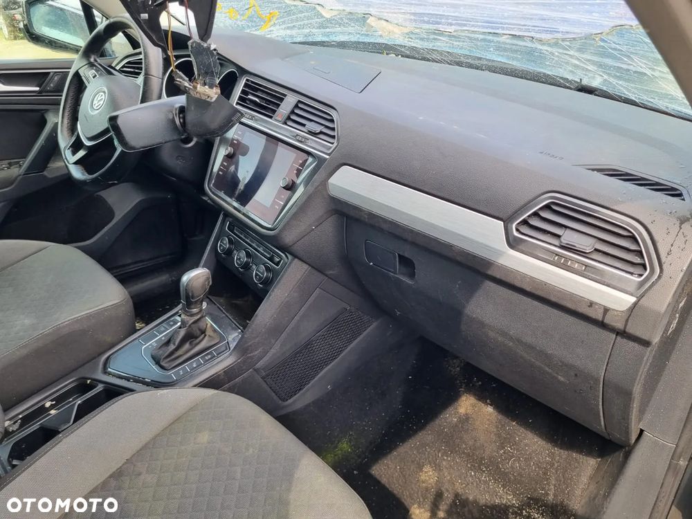 Volkswagen Tiguan - 7