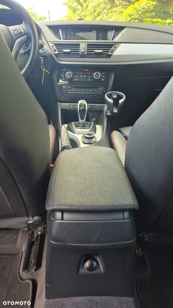 BMW X1 xDrive20i Sport Line - 21