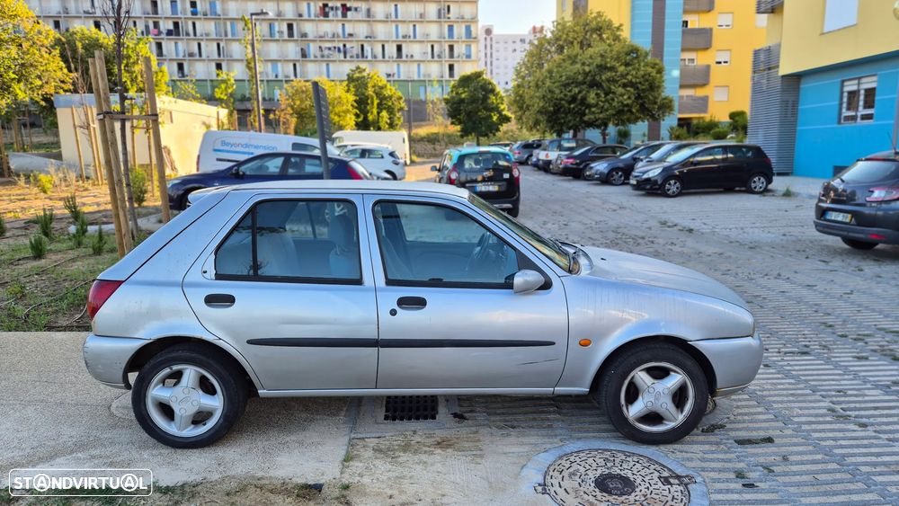 Ford Fiesta 1.25 Techno - 7