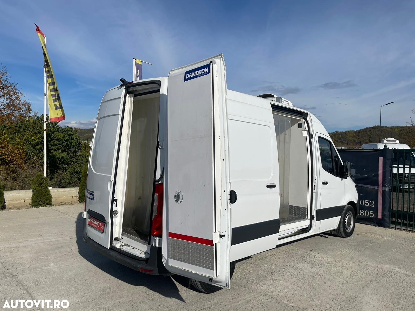 Mercedes-Benz Sprinter FRIGORIFIC THERMO KING - 11