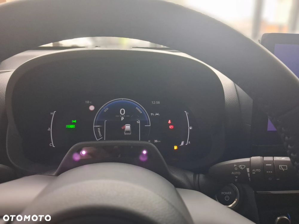 Toyota Yaris Cross Hybrid 1.5 Style - 18