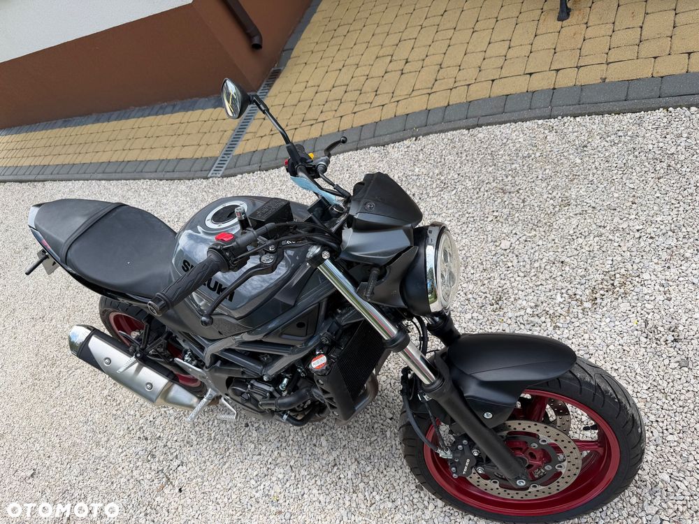 Suzuki SV - 7