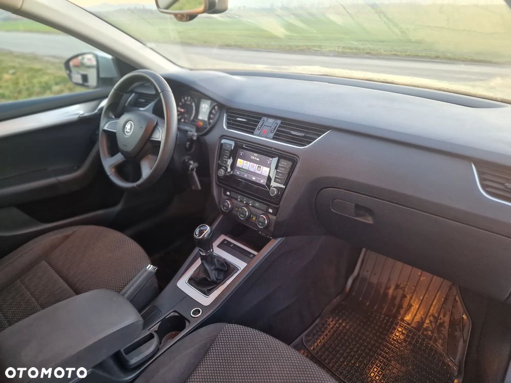 Skoda Octavia 1.6 TDI Green tec 4x4 Ambition - 26