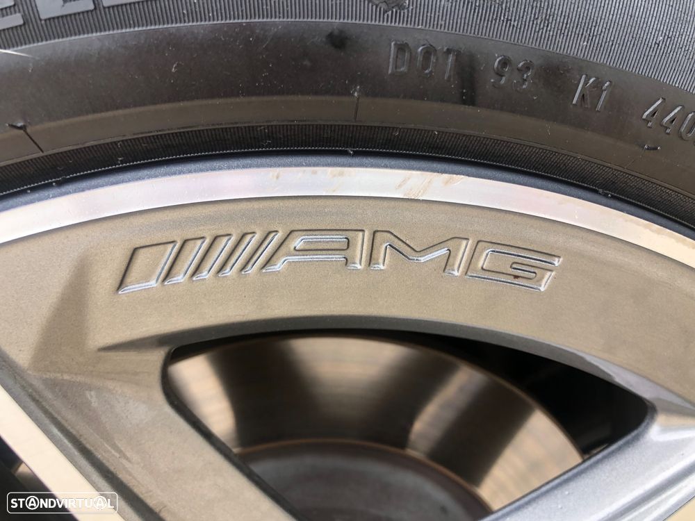 Mercedes-Benz A 250 Limousine e AMG Line - 17